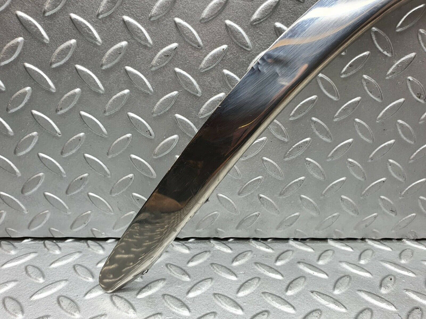 0141 Mercedes-Benz W116 350SE Rear Left Chrome Wheel Arch Trim