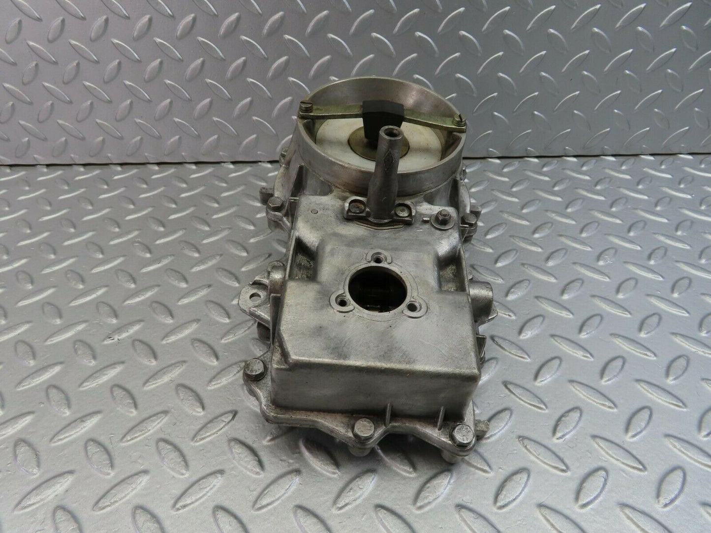 9810 Mercedes-Benz C123 280CE Coupe Air Flow Mass Meter Sensor Bosch 1101410790