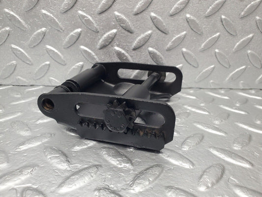 46635 Mercedes-Benz C123 280CE Coupe Alternator Generator Bracket