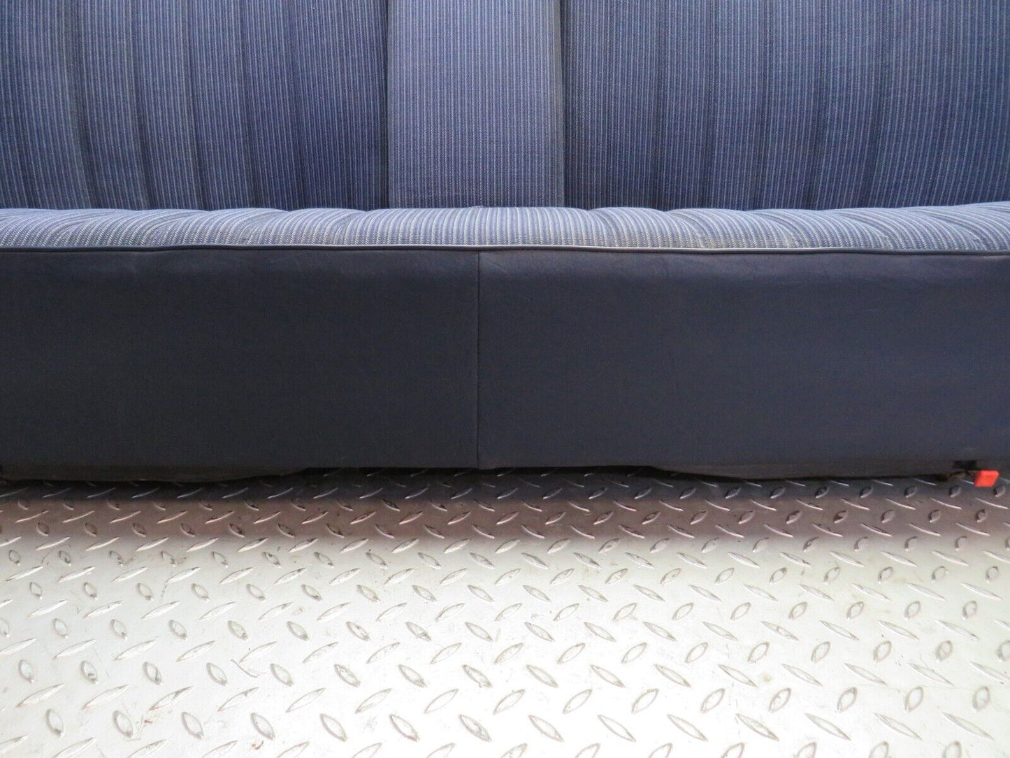26968 Mercedes-Benz W123 240D Rear Seat Blue