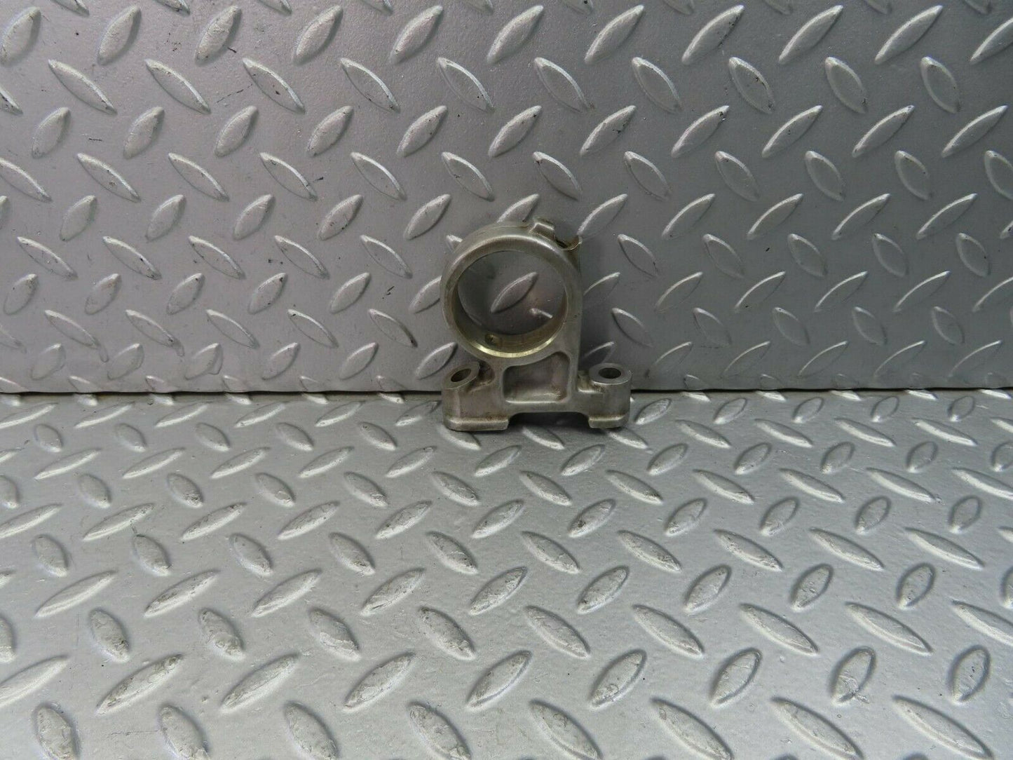 9081 Mercedes-Benz R107 Camshaft Tower Bearing 1160512112