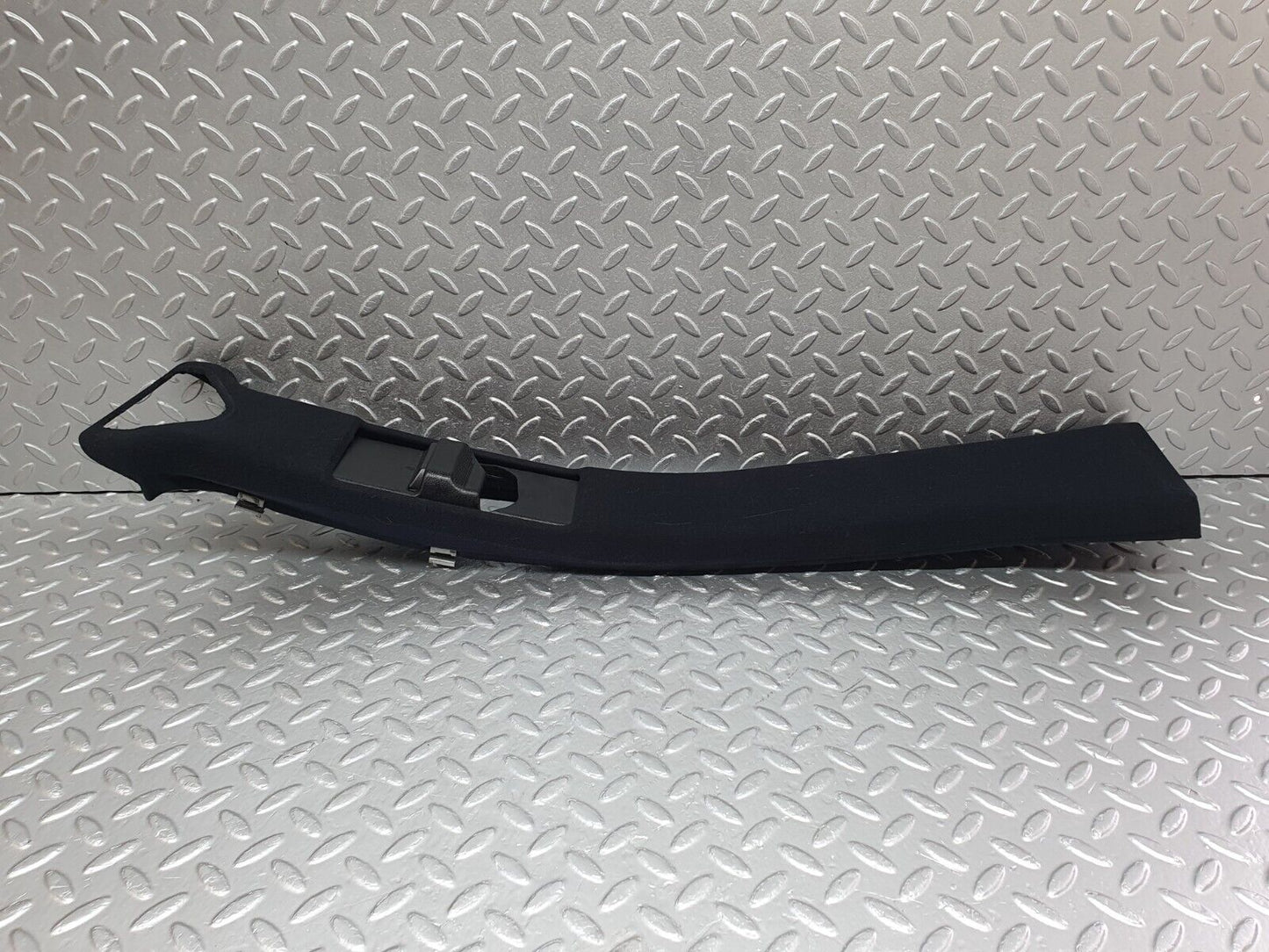 41765 Mercedes-Benz W202 C200 B Pillar Cover Left Side 2026900725