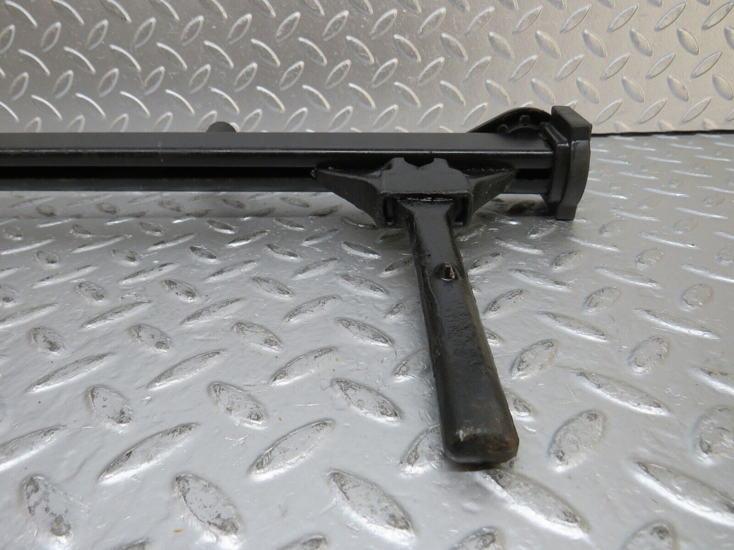 32728 Mercedes-Benz W123 Car Jack Bilstein 1235830215