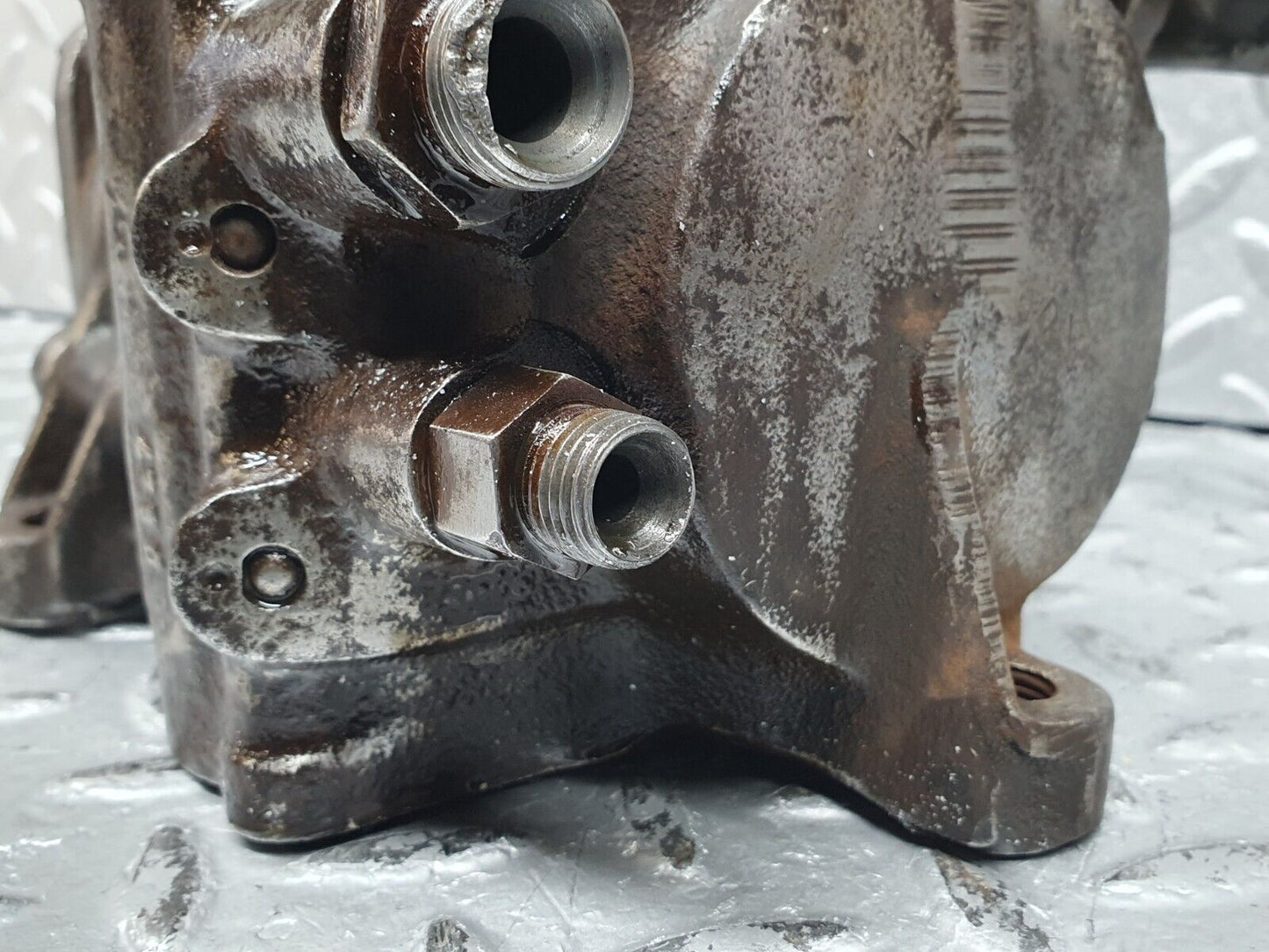 41223 Mercedes-Benz W126 300SE Steering Box 1264610501