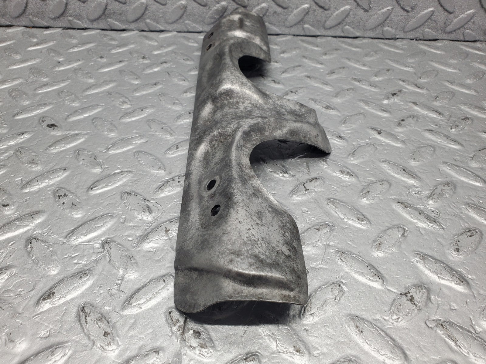 W126 Coupe exhaust manifold heat shield used OEM