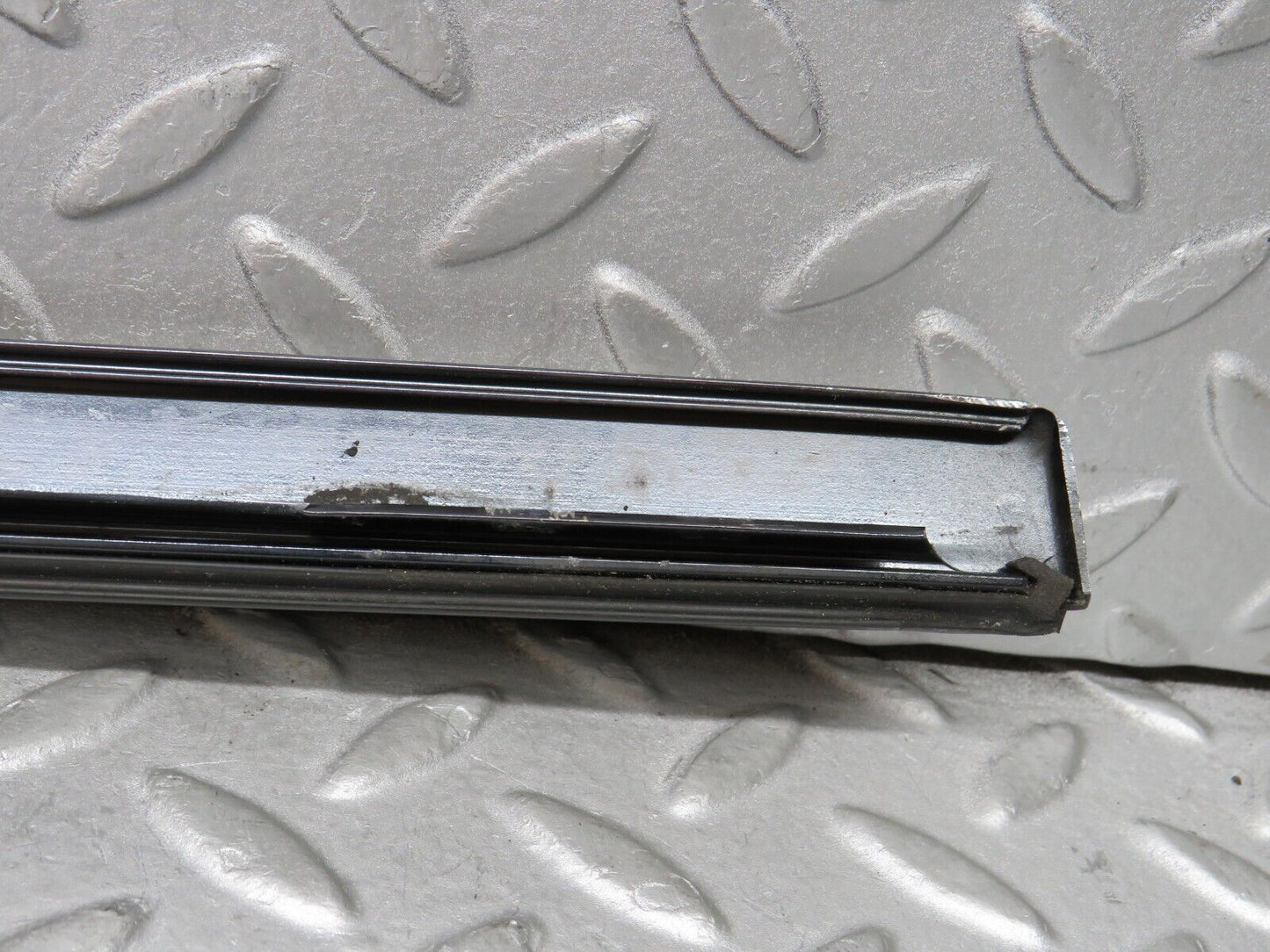 37896 Mercedes-Benz A124 320E Cabriolet A Pillar Exterior Moulding Trim Right
