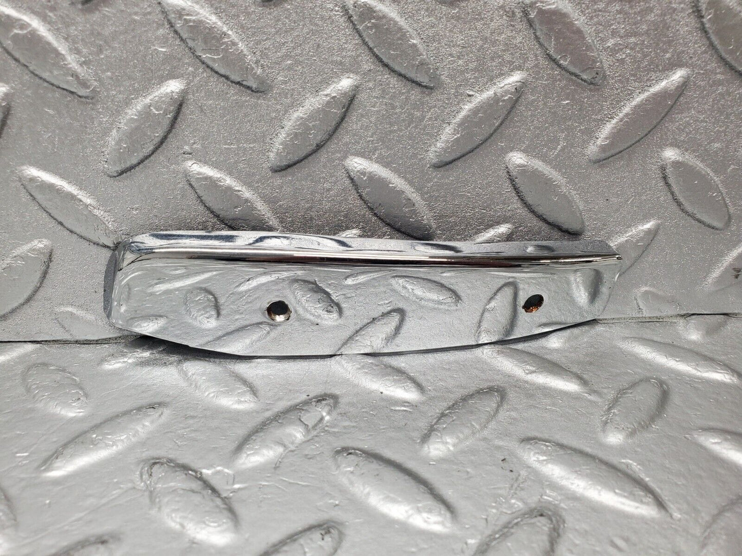 46533 Mercedes-Benz C123 280CE Coupe Right Door Chrome Front Cover