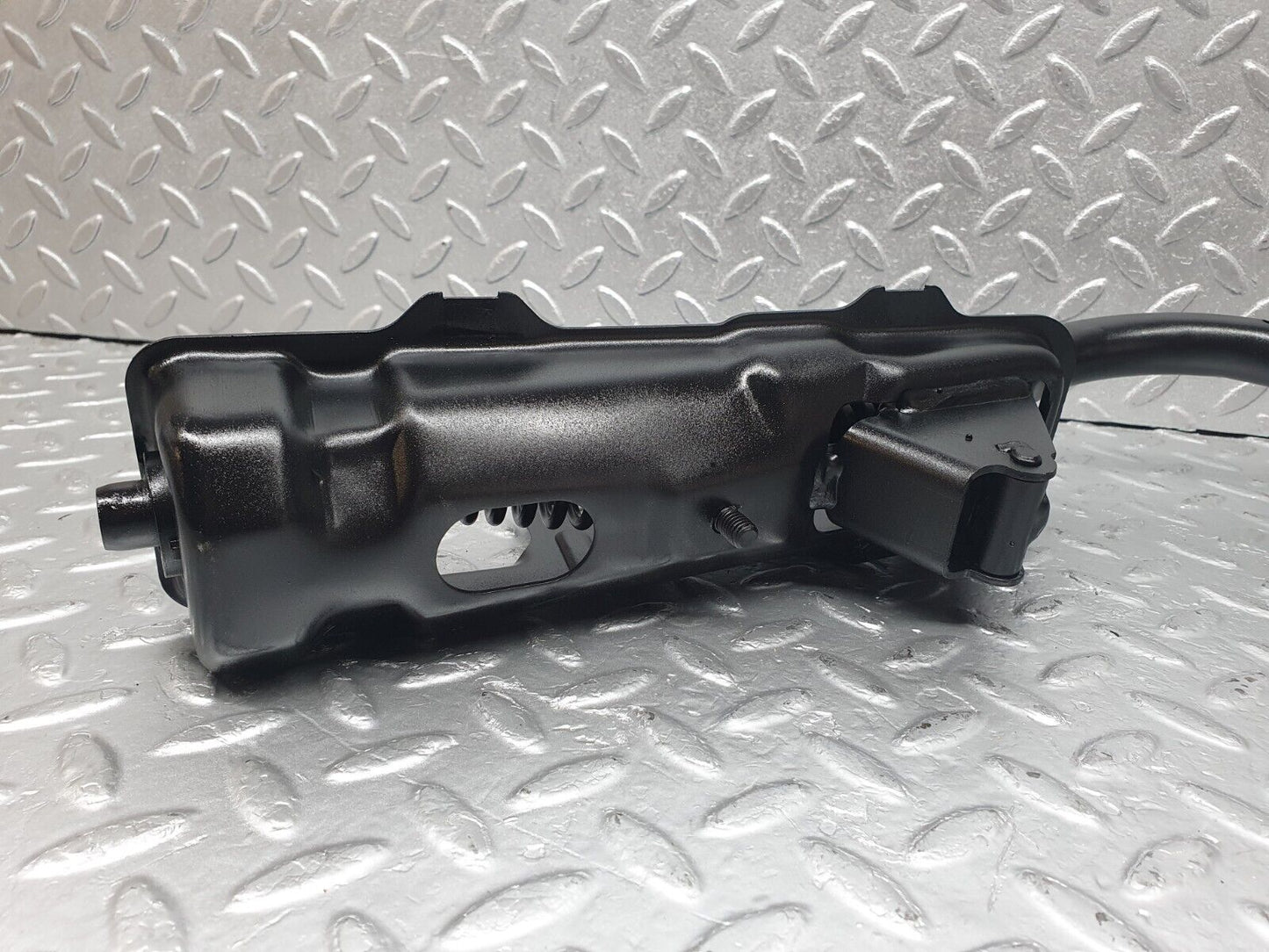 43508 Mercedes-Benz C126 380SEC Coupe Trunk Lid Hinge Left Side
