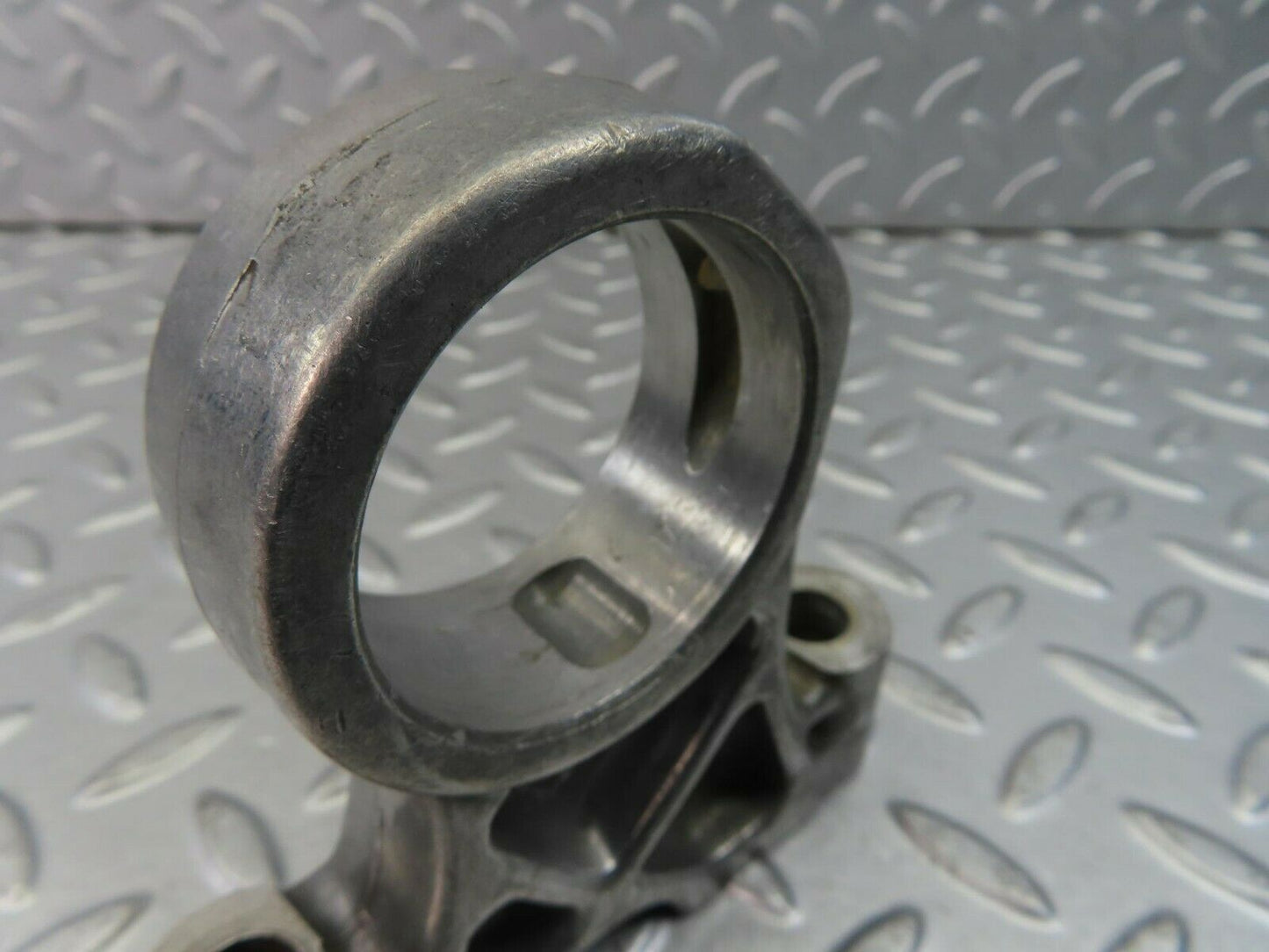 8999 Mercedes-Benz W108 Camshaft Tower Bearing 1140510916