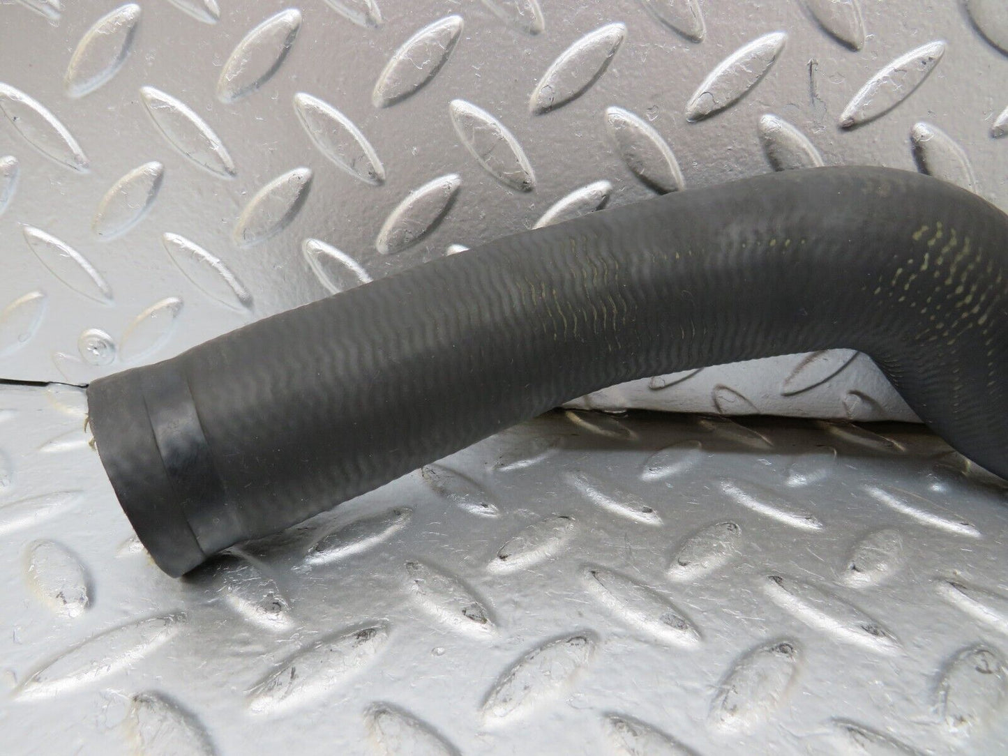 25794 Mercedes-Benz W124 280E Coolant Hose Pipe