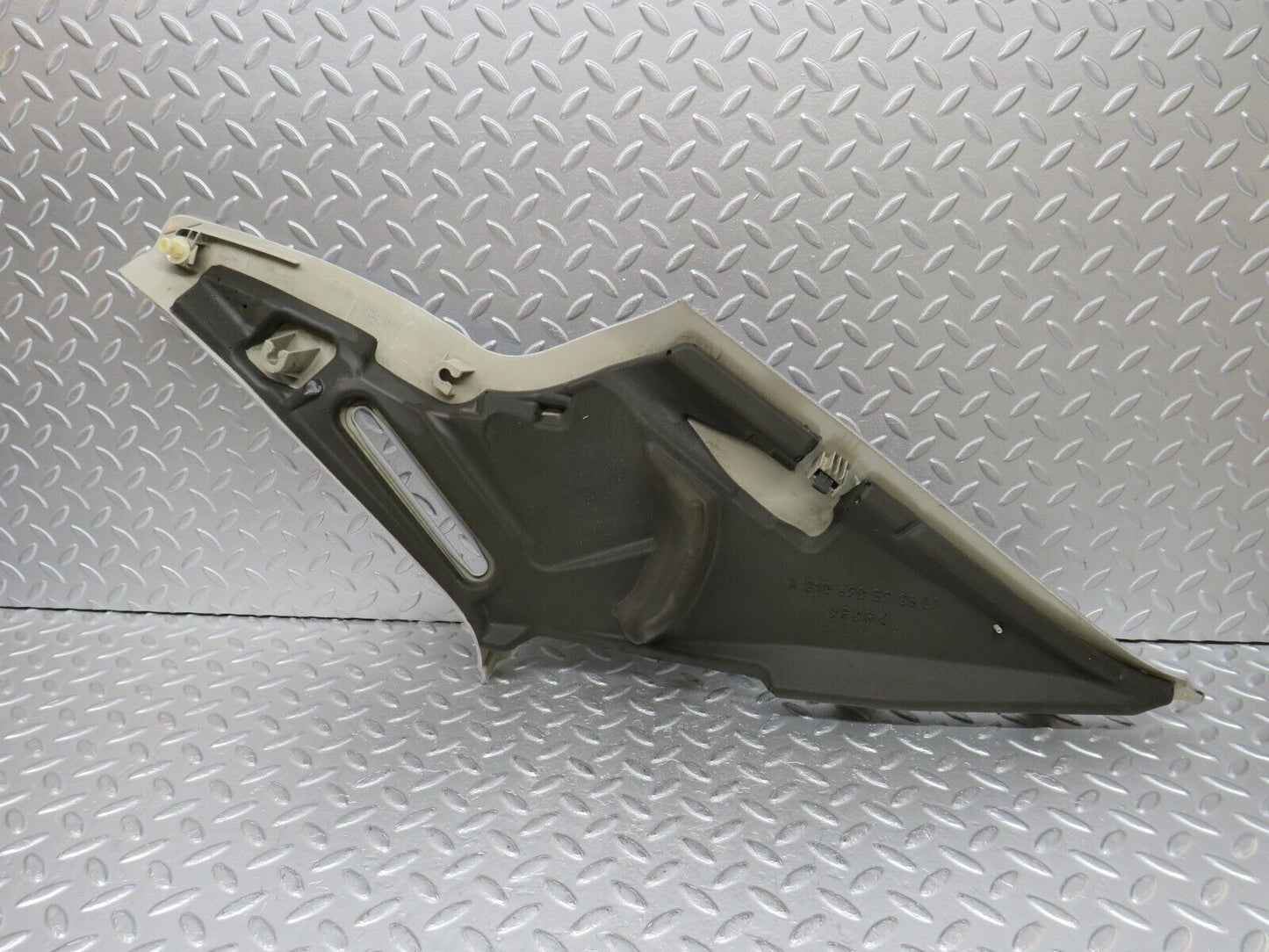 34797 Mercedes-Benz W210 320E C Pillar Cover Panel Left Side Grey 2106907140