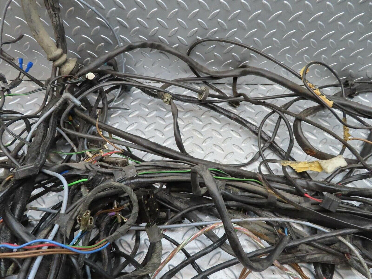 14182 Mercedes-Benz C107 280 SLC Engine Chassis Body Wire Wiring Harness