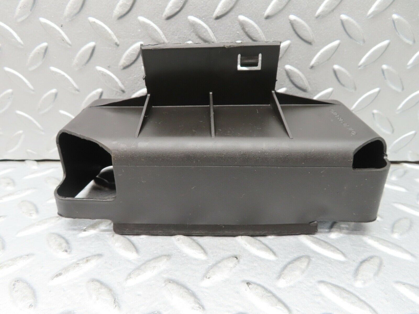 17264 Mercedes-Benz R129 300SL Coupe Central Locking Vacuum Pump Bracket