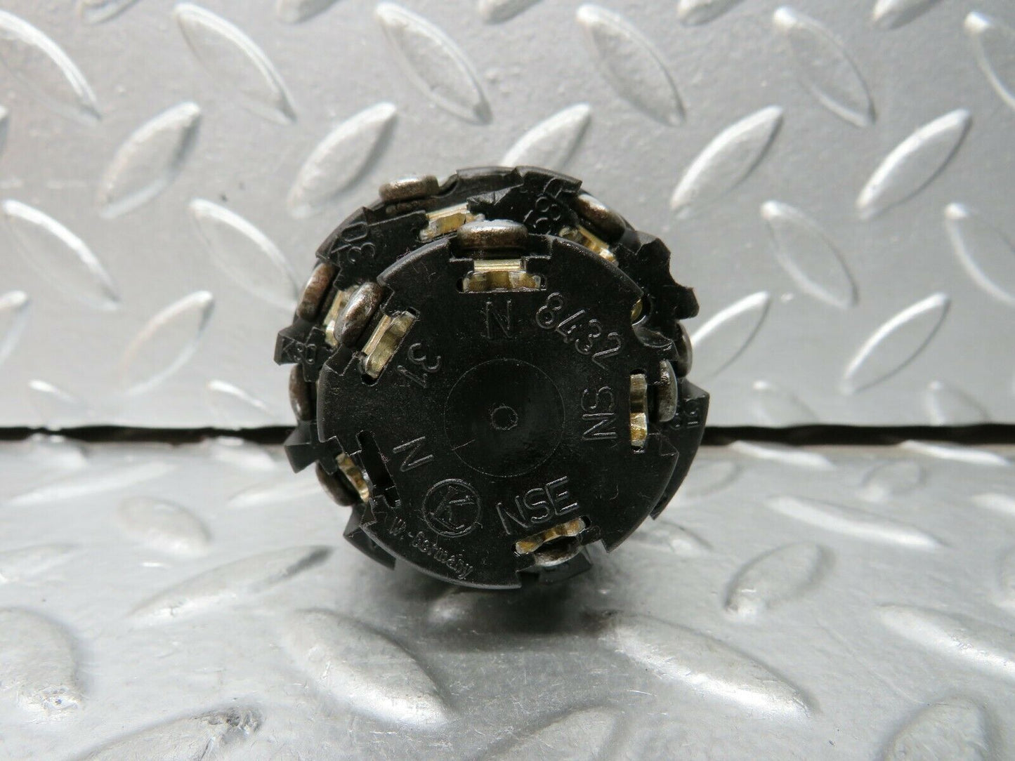 23753 Mercedes-Benz C107 450SLC Coupe Headlight Switch