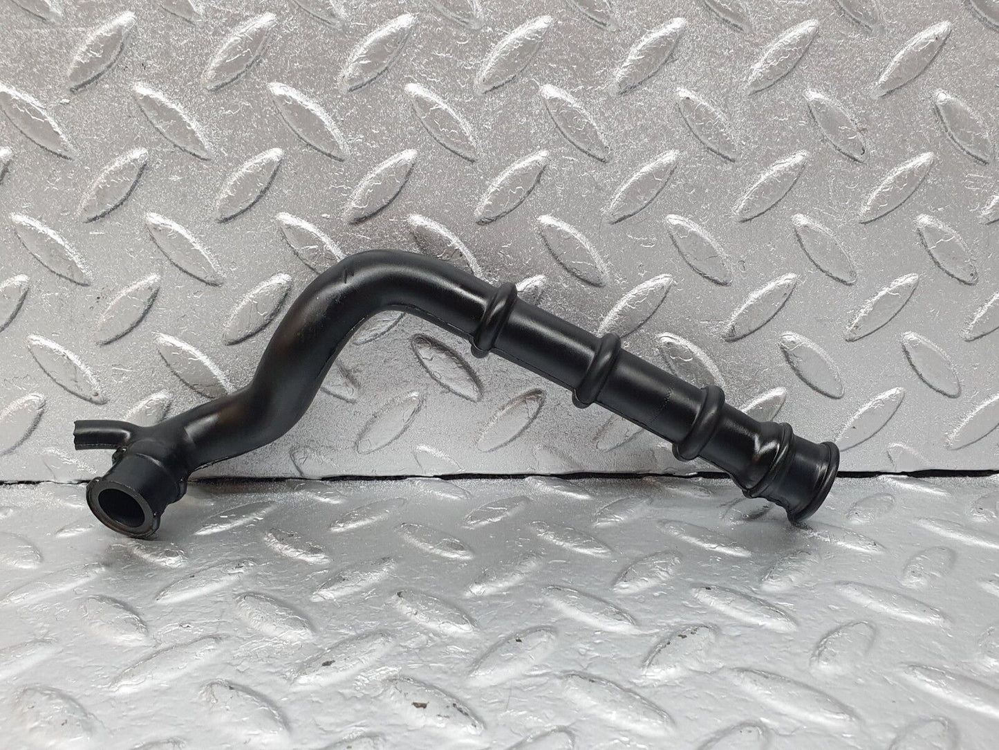 43959 Mercedes-Benz C123 230CE Coupe Air Intake Pipe 1020940282