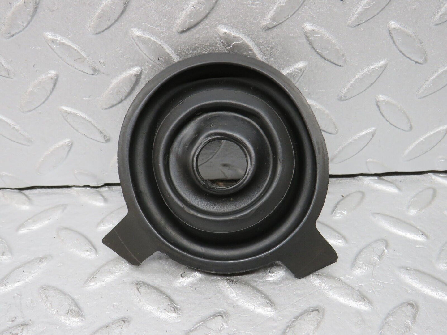 38125 Mercedes-Benz A124 320E Cabriolet Fuel Tank Rubber Seal 1244710481 1244711181