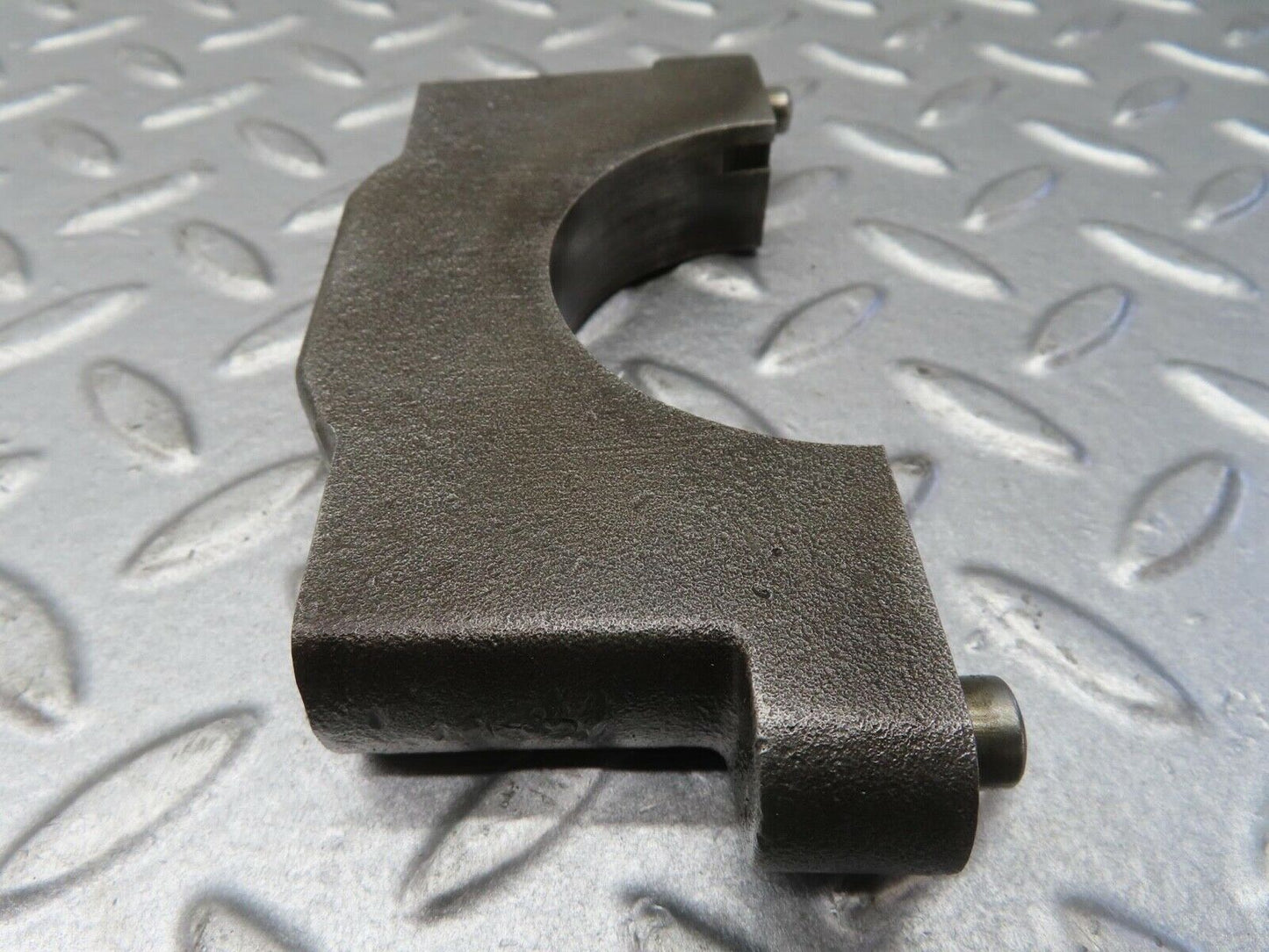 13383 Mercedes-Benz W111 230S Crankshaft Bearing Holder Block 1080110211
