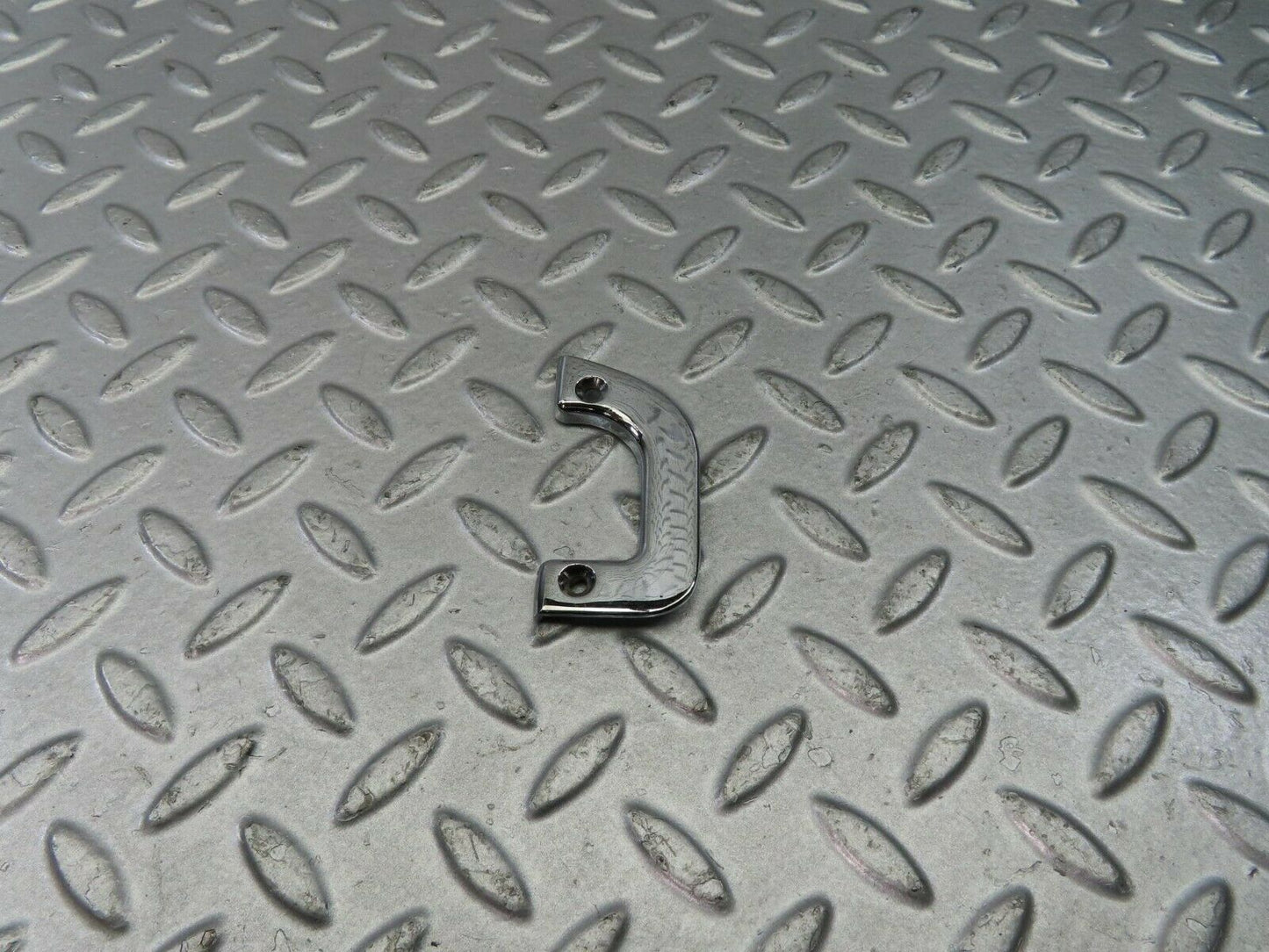 9070 Mercedes-Benz W115 Left Interior Chrome Door Latch Trim