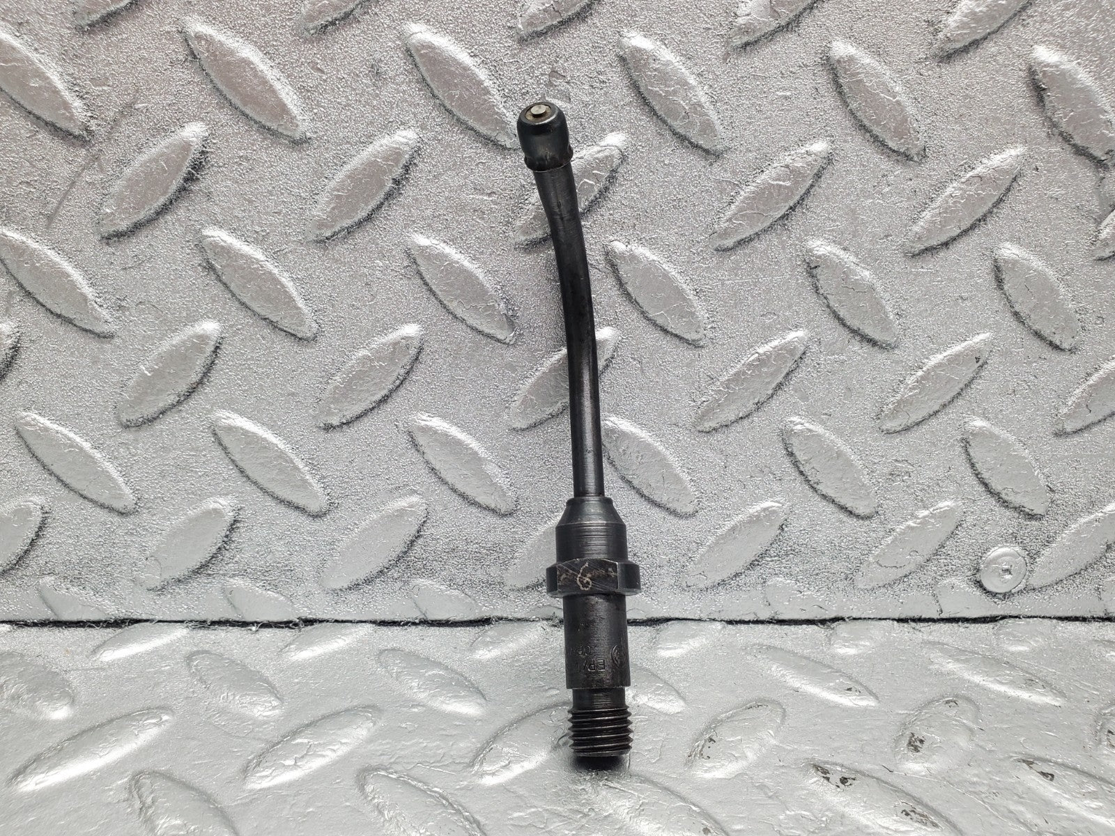 W112 fuel injector used OEM