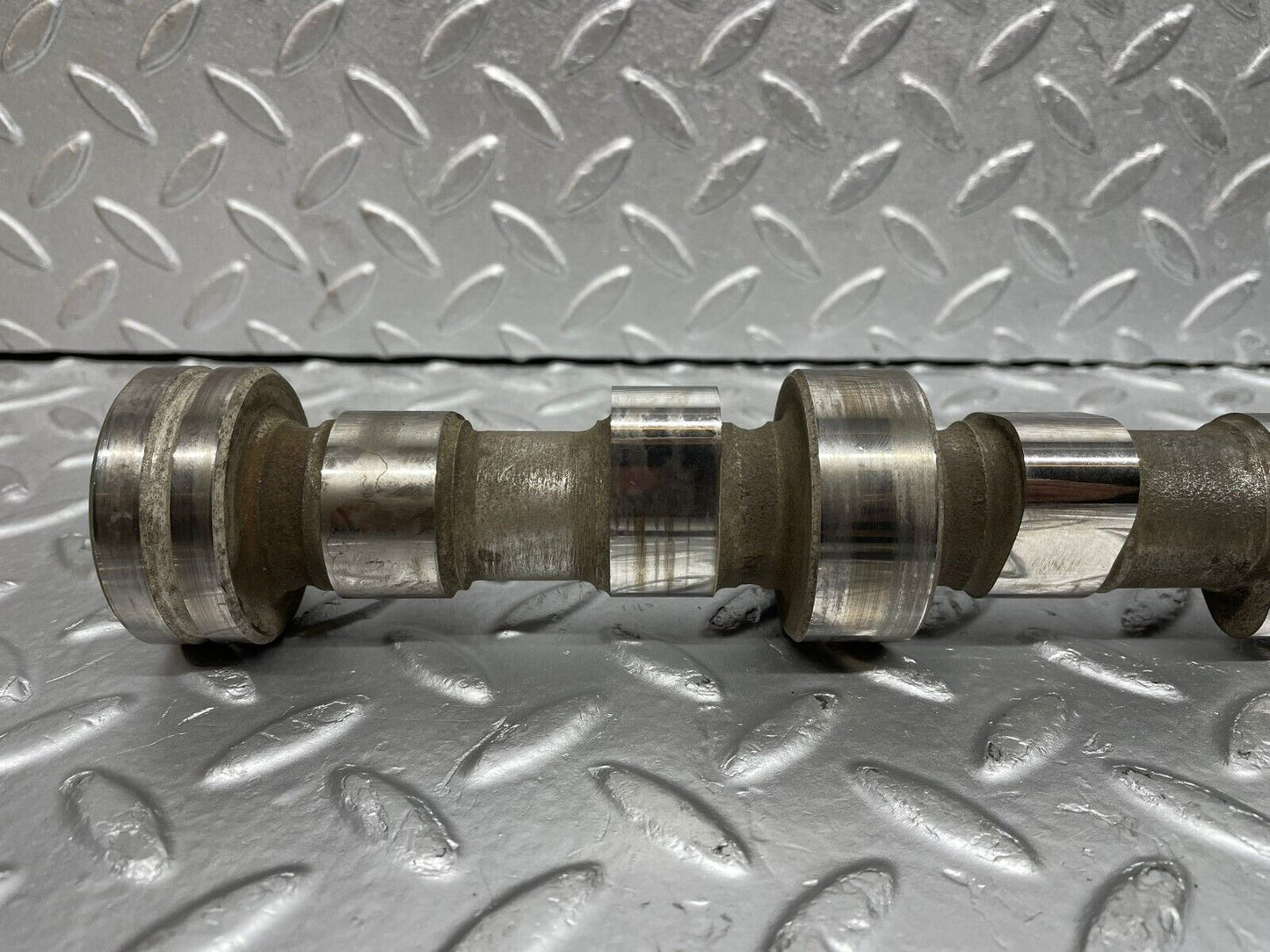 39951 Mercedes-Benz R107 350SL Coupe Camshaft Left Side