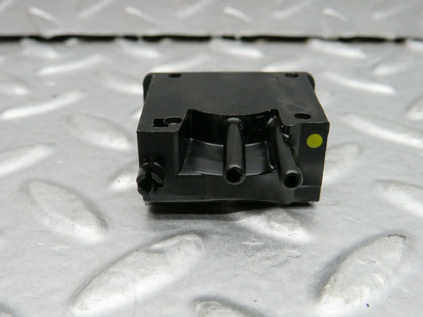 22294 Mercedes-Benz S123 280TE Wagon Headlight Level Switch 0307650101