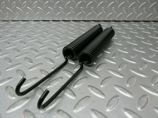 23836 Mercedes-Benz C107 450SLC Coupe Bonnet Hinge Spring Pair
