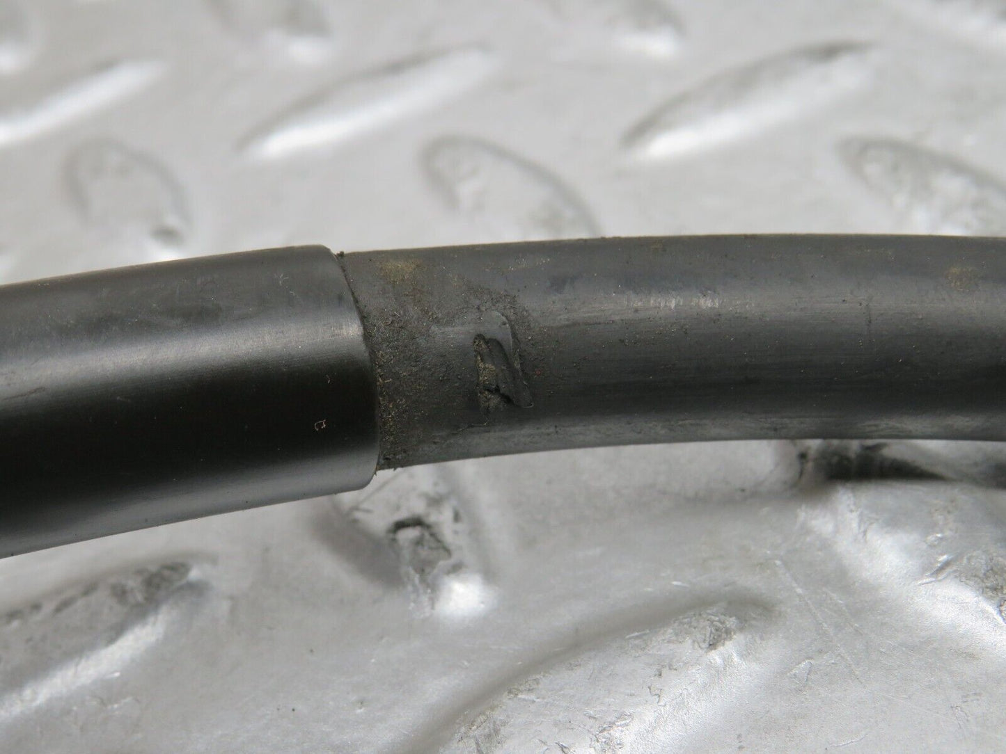 29167 Mercedes-Benz C124 320CE Coupe Fuel Hose Pipe Pair