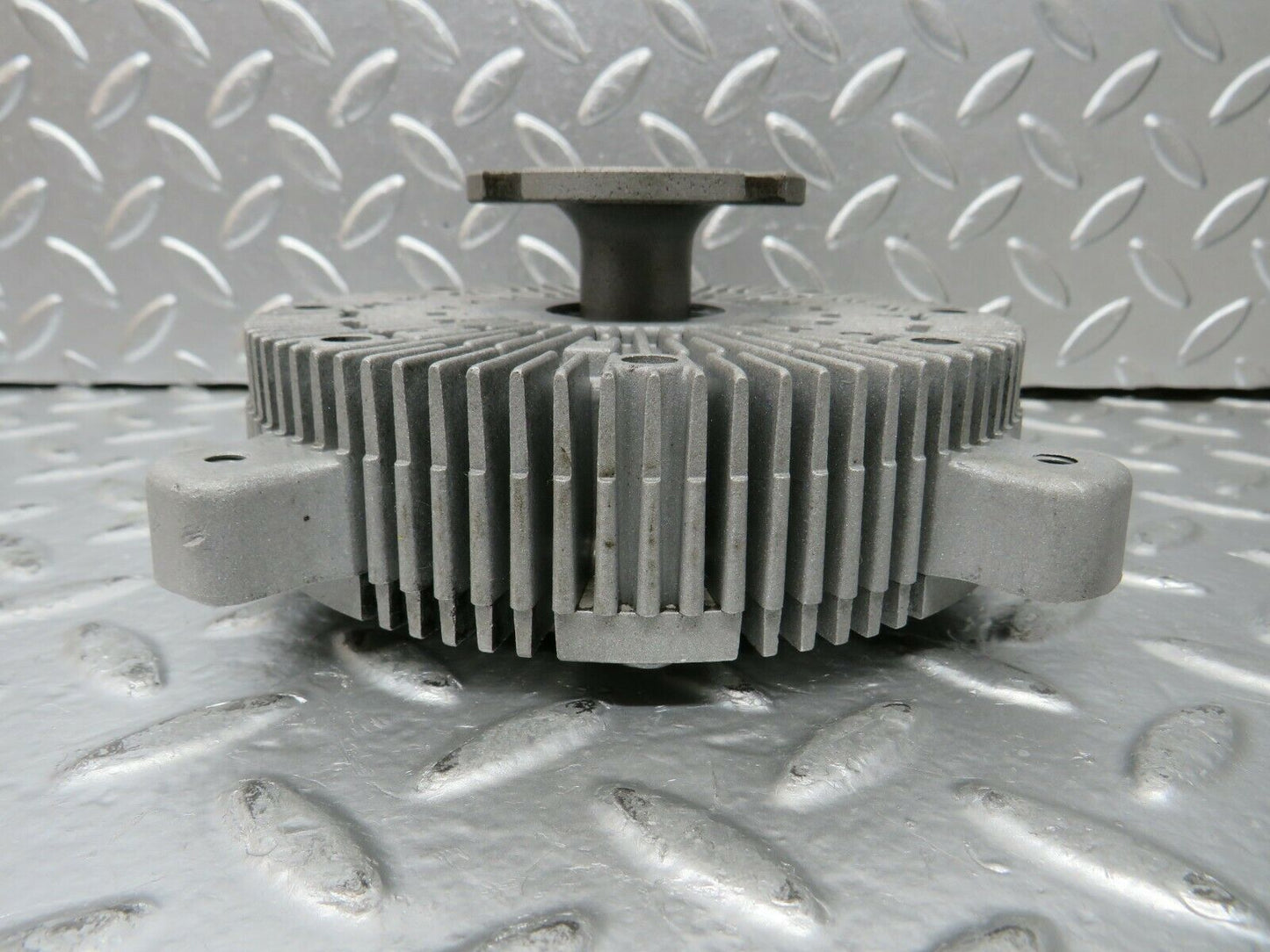 23302 Mercedes-Benz W116 350SE Engine Cooling Fan Clutch 1162000122