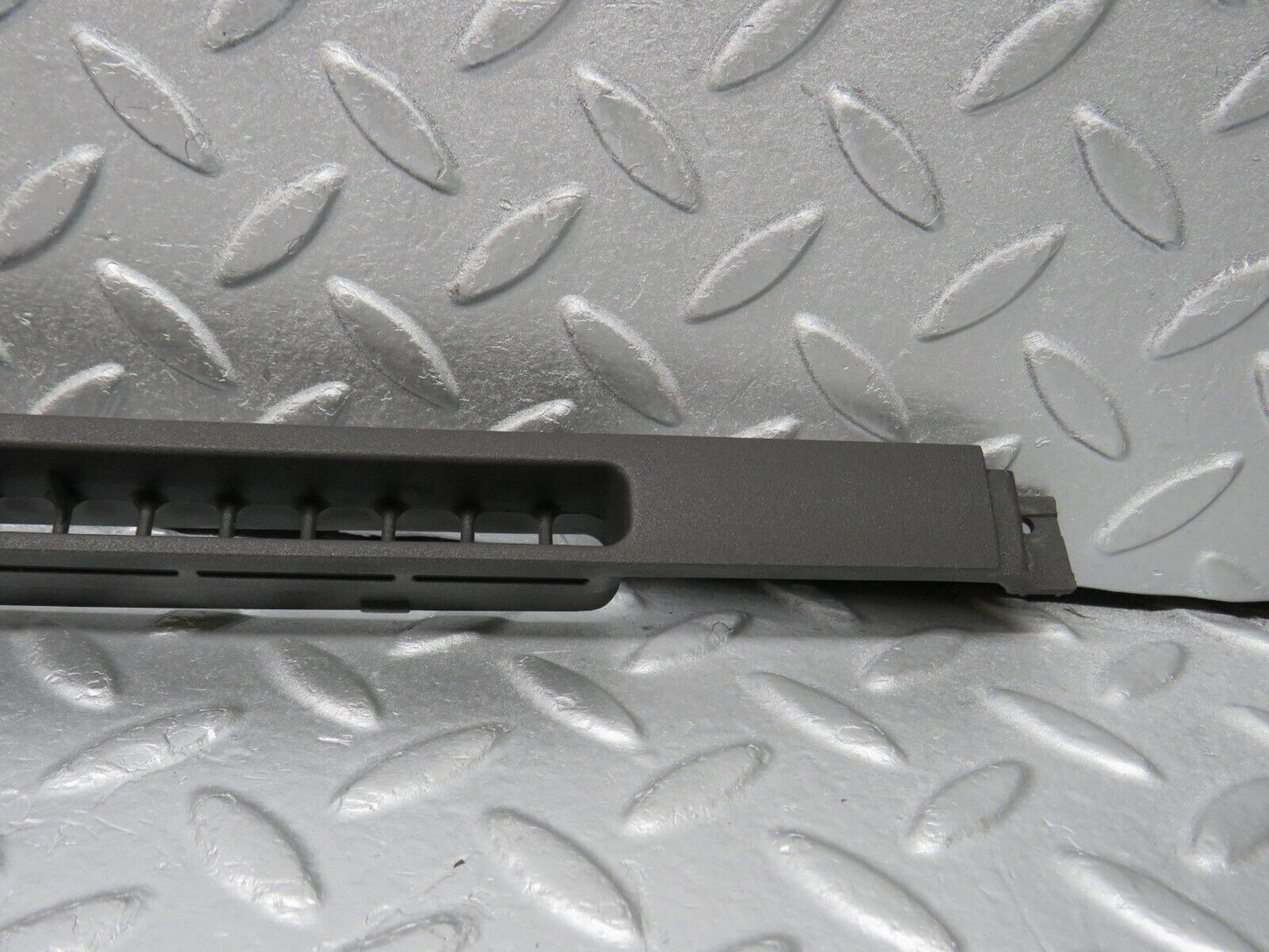 38519 Mercedes-Benz R129 280SL Coupe Dashboard Air Vent Trim Right 1296891280
