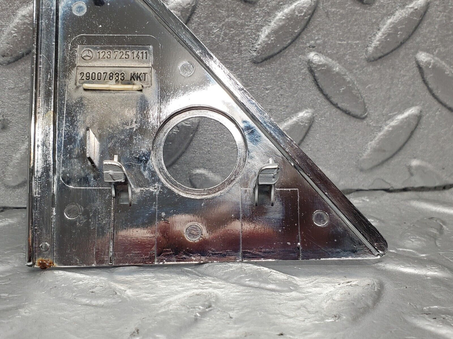 46483 Mercedes-Benz C123 280CE Coupe Mirror Triangle Chrome Cover Right 1237251411