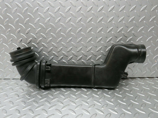 24268 Mercedes-Benz S124 220TE Wagon Air Intake Pipe 1111400012