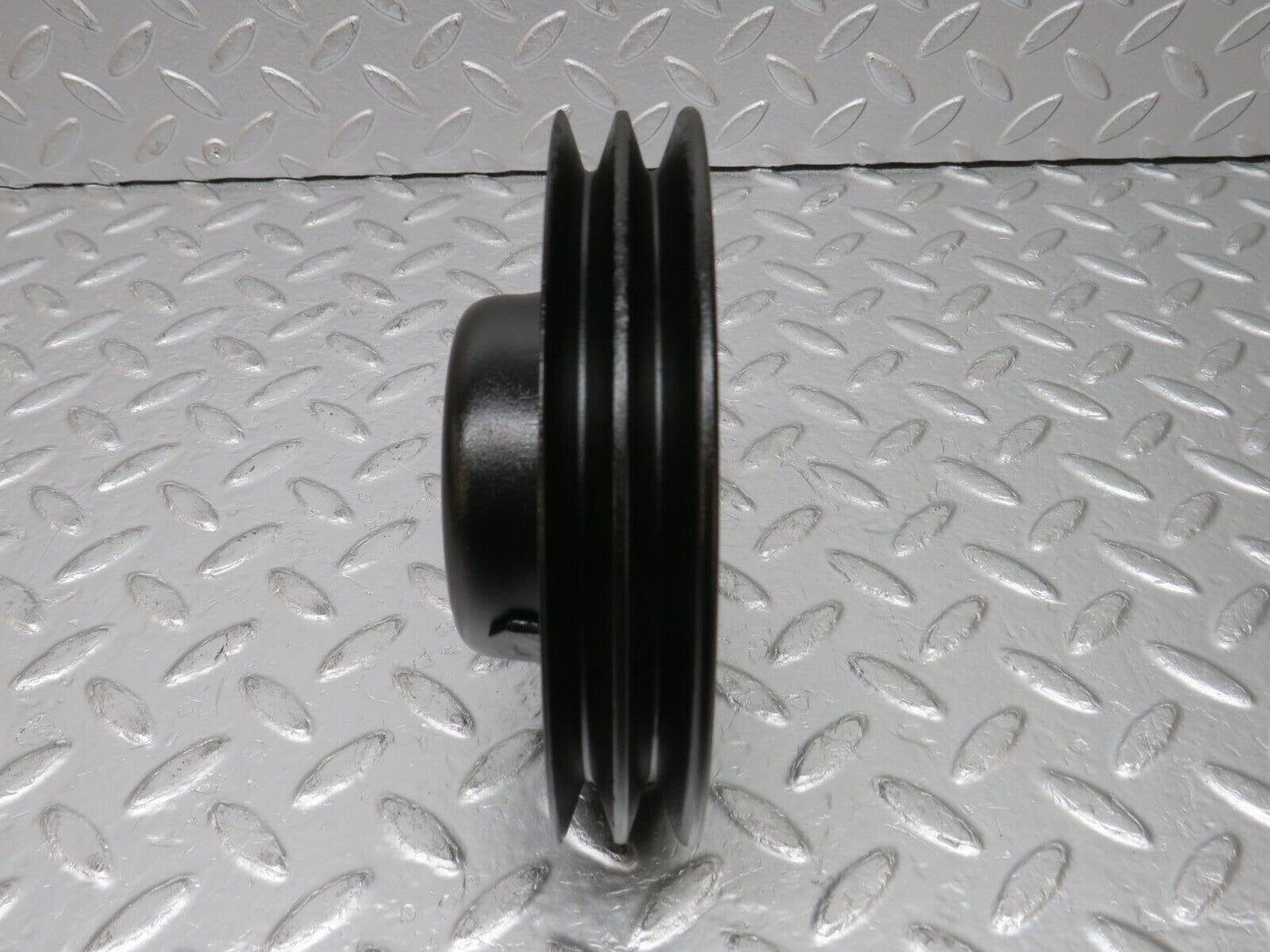 32753 Mercedes-Benz C107 R107 350 V8 Water Pump Pulley