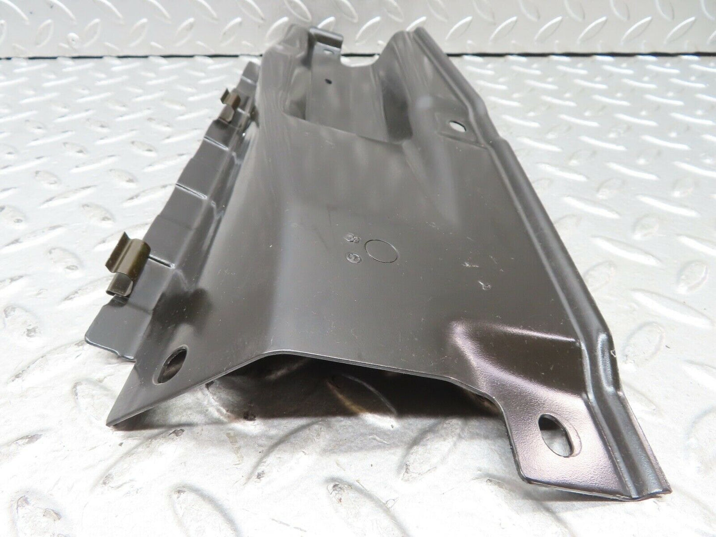19428 Mercedes-Benz C140 CL420 Coupe Front Left Seat Belt Presenter Cover