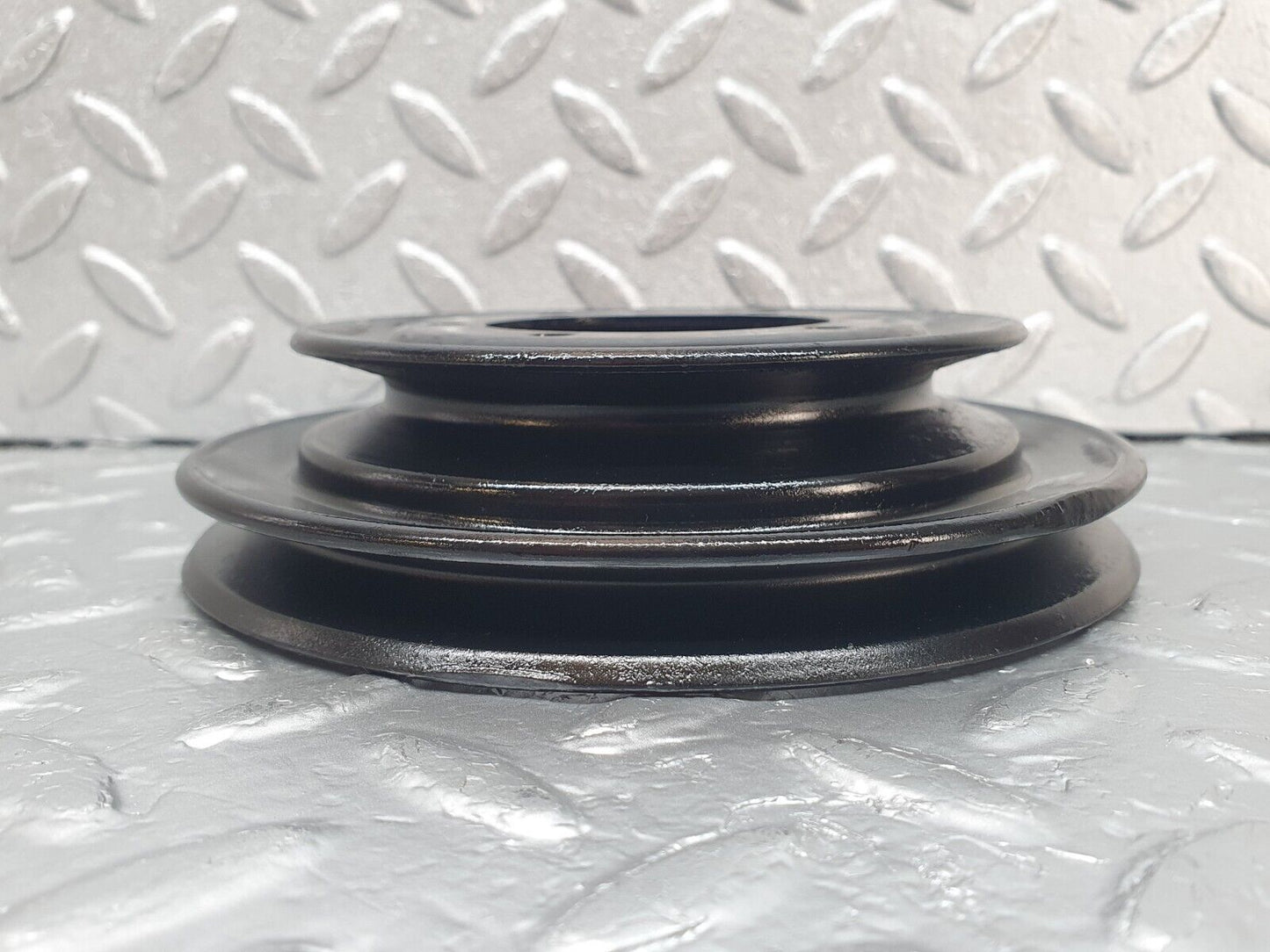 44224 Mercedes-Benz C123 230CE Coupe Crankshaft Pulley 1020320404