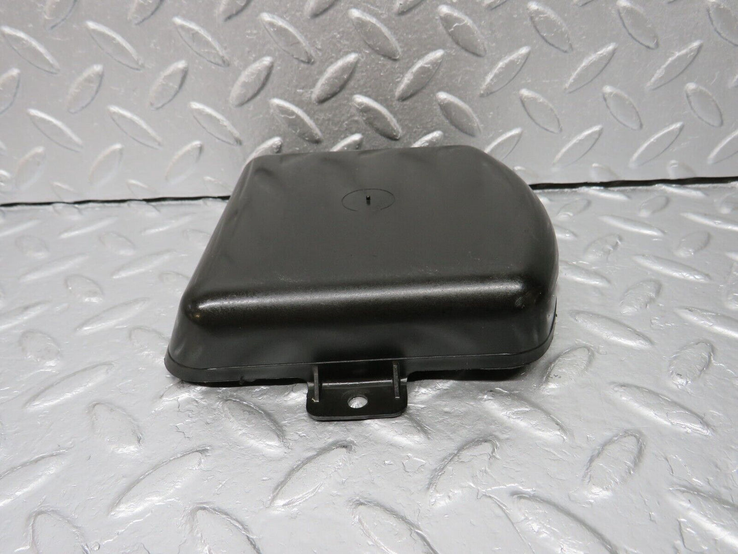 40326 Mercedes-Benz W110 230 Rear Axle Mount Cover 1116930030