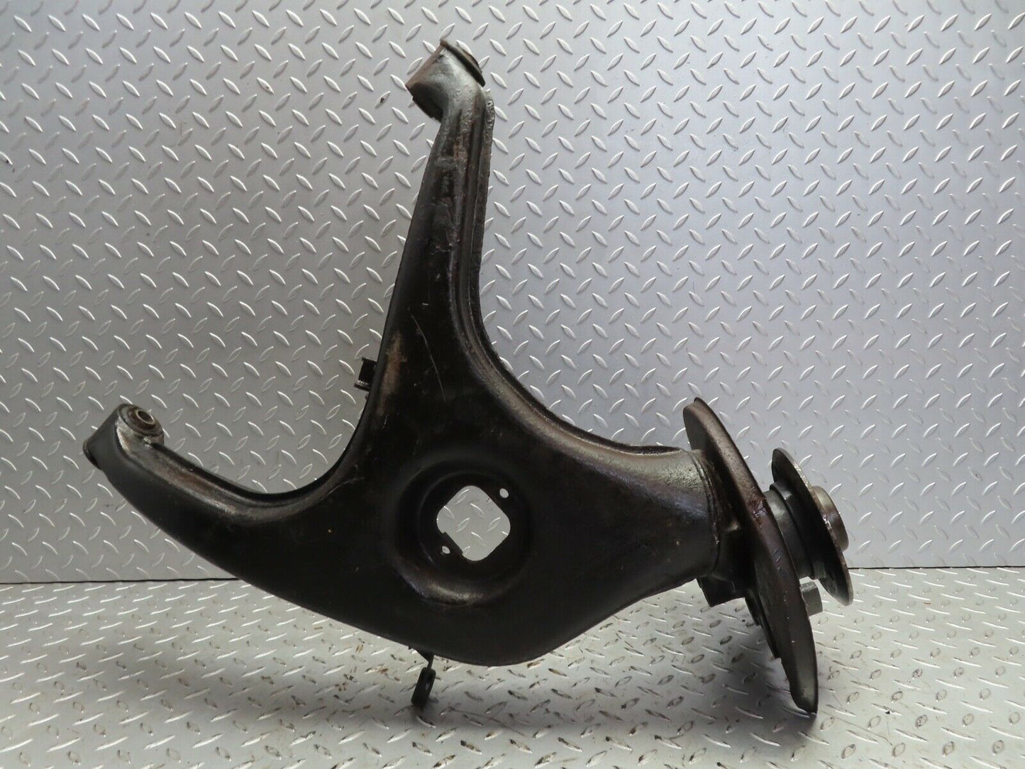 20451 Mercedes-Benz W114 280CE Coupe Control Arm Rear Left 1153571205