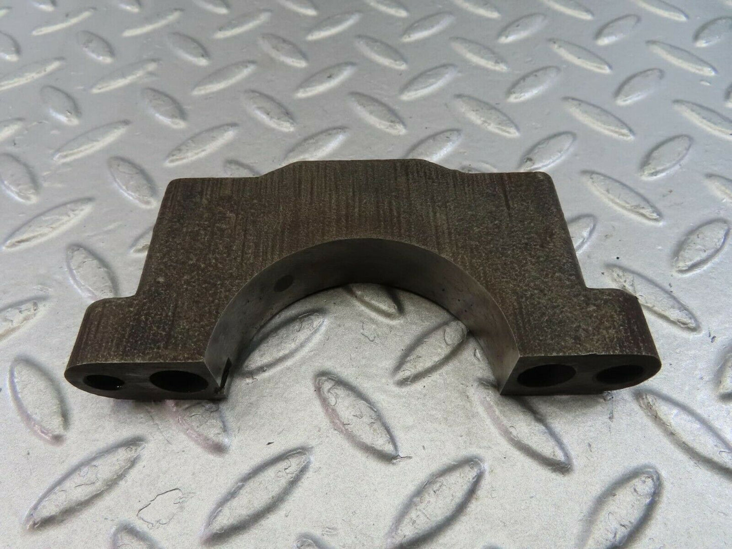 9878 Mercedes-Benz C123 280CE Coupe Crankshaft Bearing Holder Block 1080110211