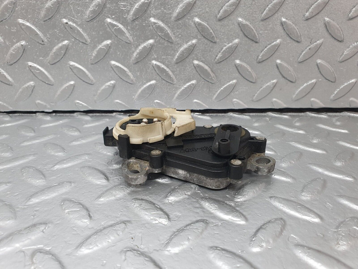 42634 Mercedes-Benz R129 320SL Coupe Reverse Light Switch 0005454906