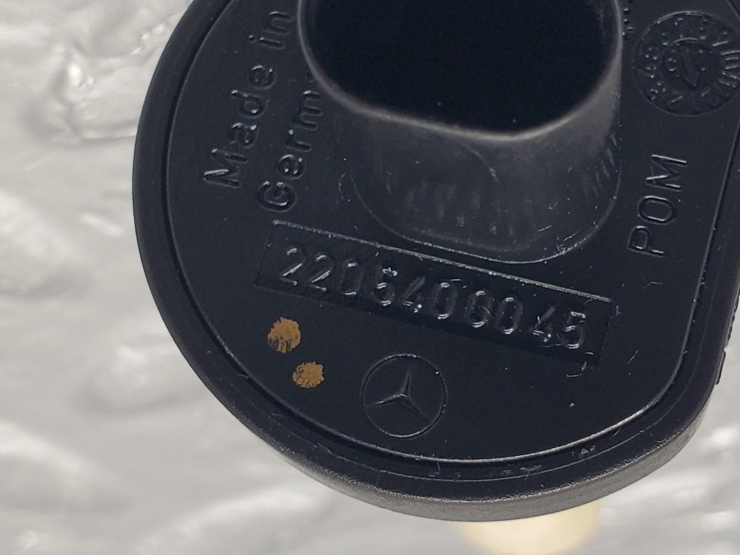 46370001
