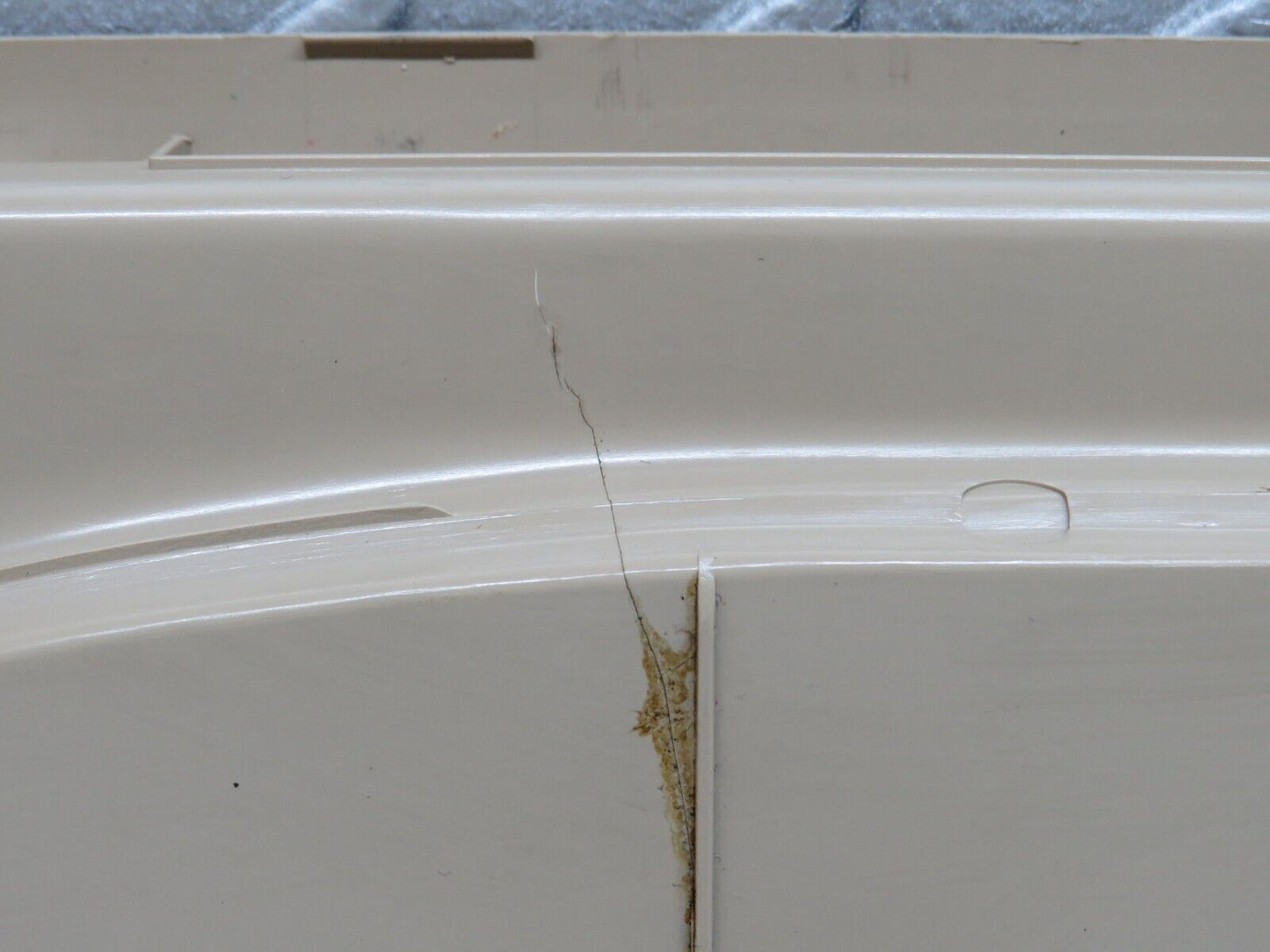 38236 Mercedes-Benz R129 280SL Coupe Right Door Sill Beige 1296800435