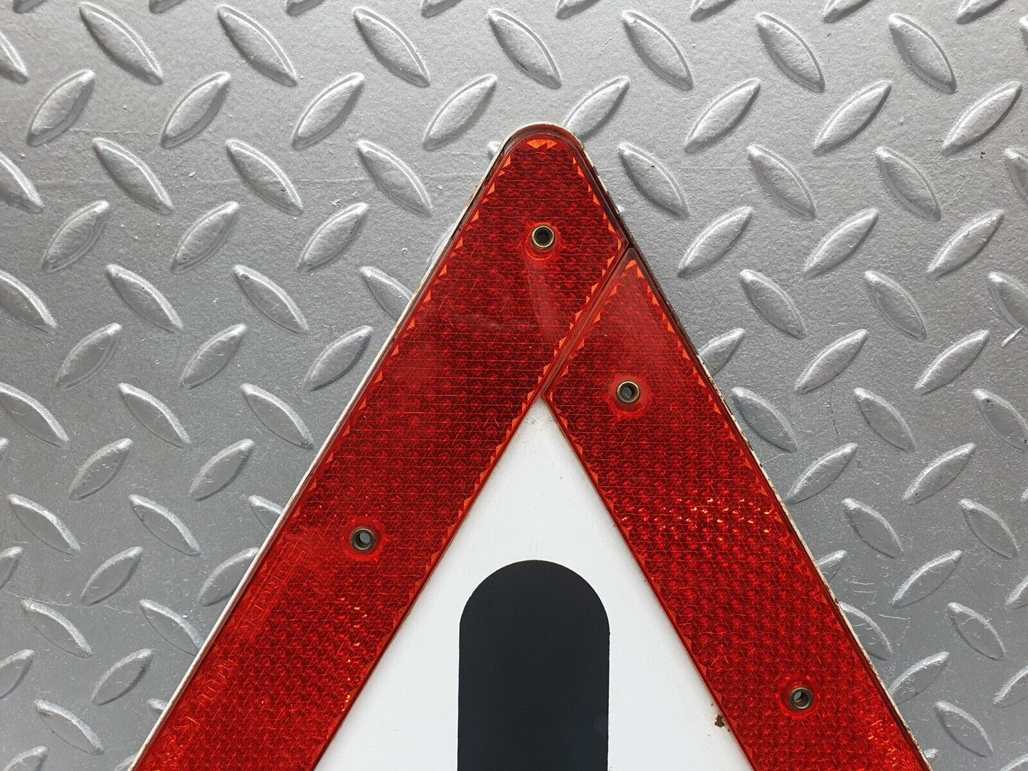 42677 Mercedes-Benz W201 190 2.0L Warning Triangle