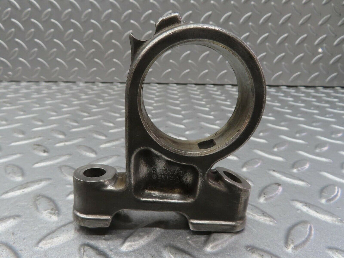 13357 Mercedes-Benz C107 350SLC Coupe Camshaft Tower Bearing 1160512112