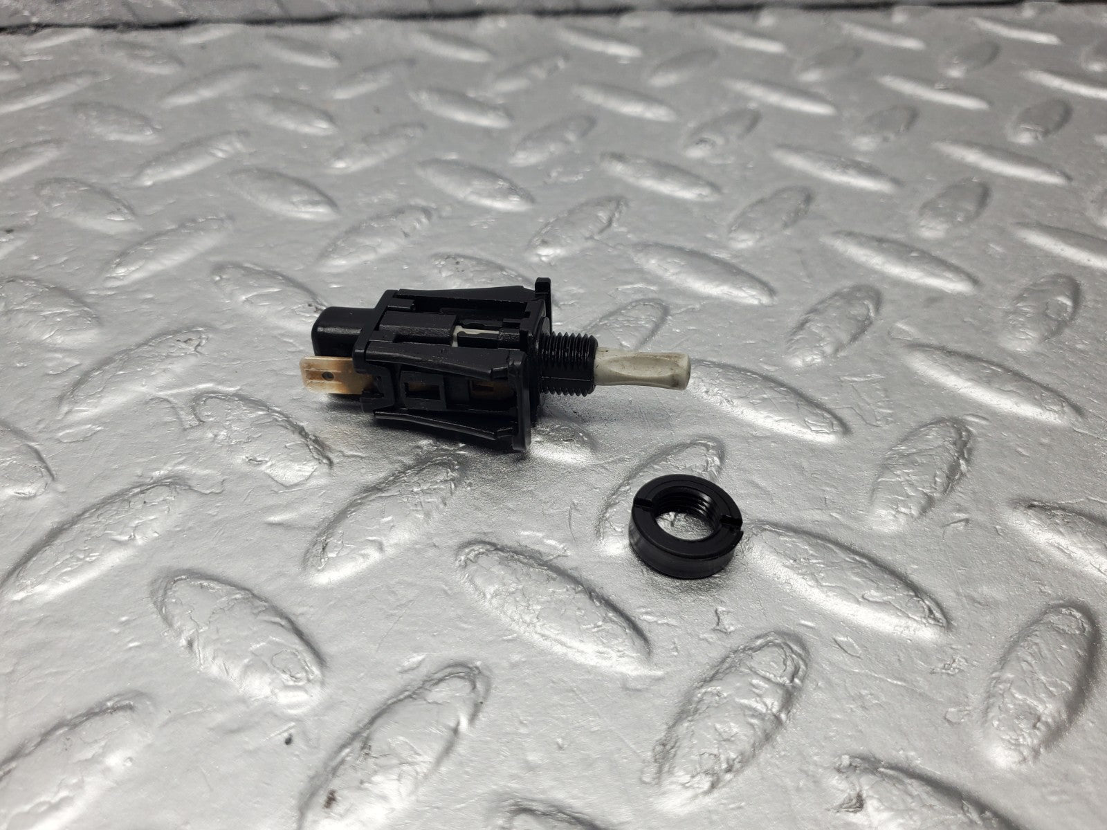 W201 Baby Benz glove box door contact switch used OEM