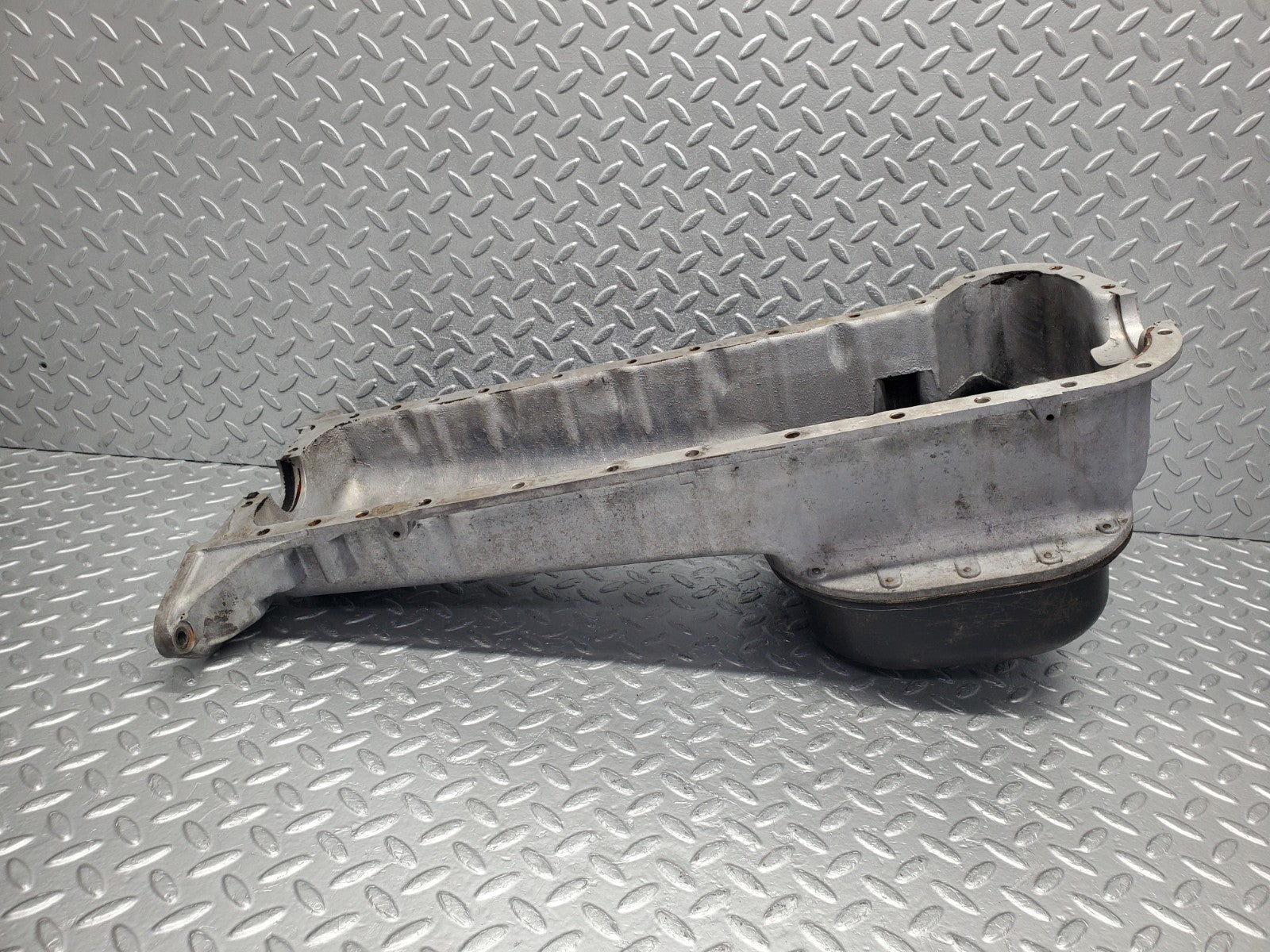 W112 oil pan oil sump used OEM
