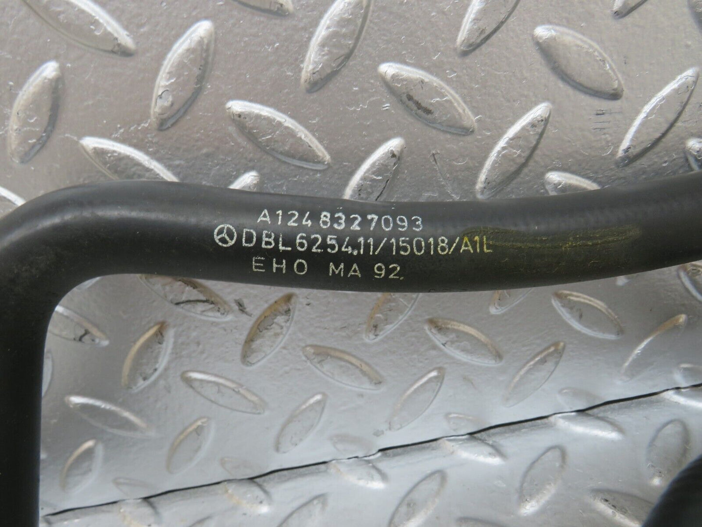 26606 Mercedes-Benz C124 220CE Heater Hose Pipe Pair 1248327193 1248327093