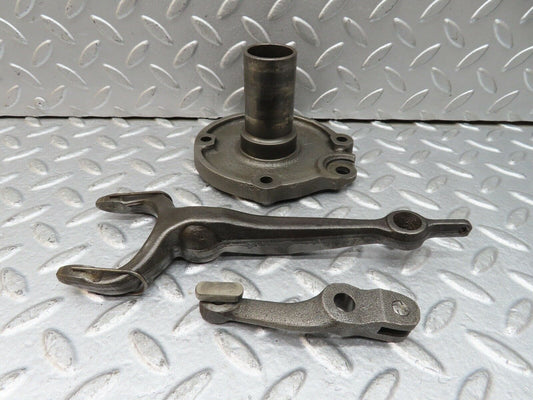 18534 Mercedes-Benz W111 Clutch Release Fork & Bearing Guide Sleeve 1112611418