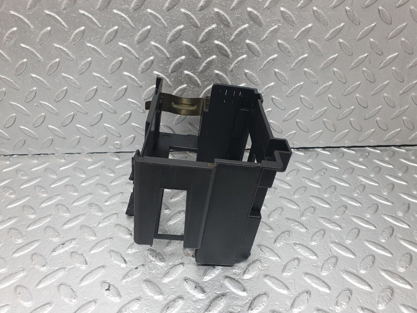 42736 Mercedes-Benz W201 190 2.0L ECU Bracket 2015461743