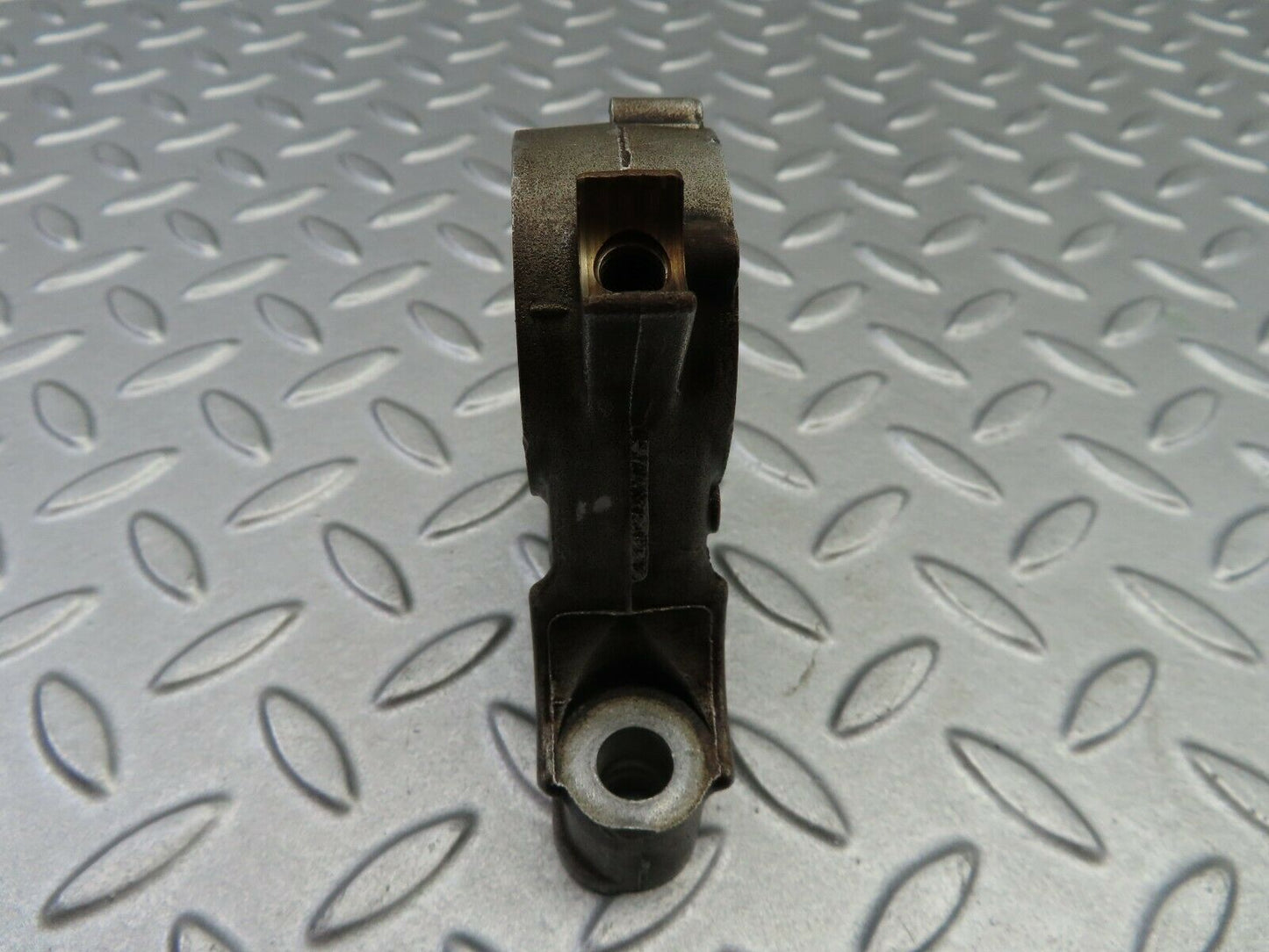 6273 Mercedes-Benz W126 380SE Camshaft Bearing Tower 1160513610