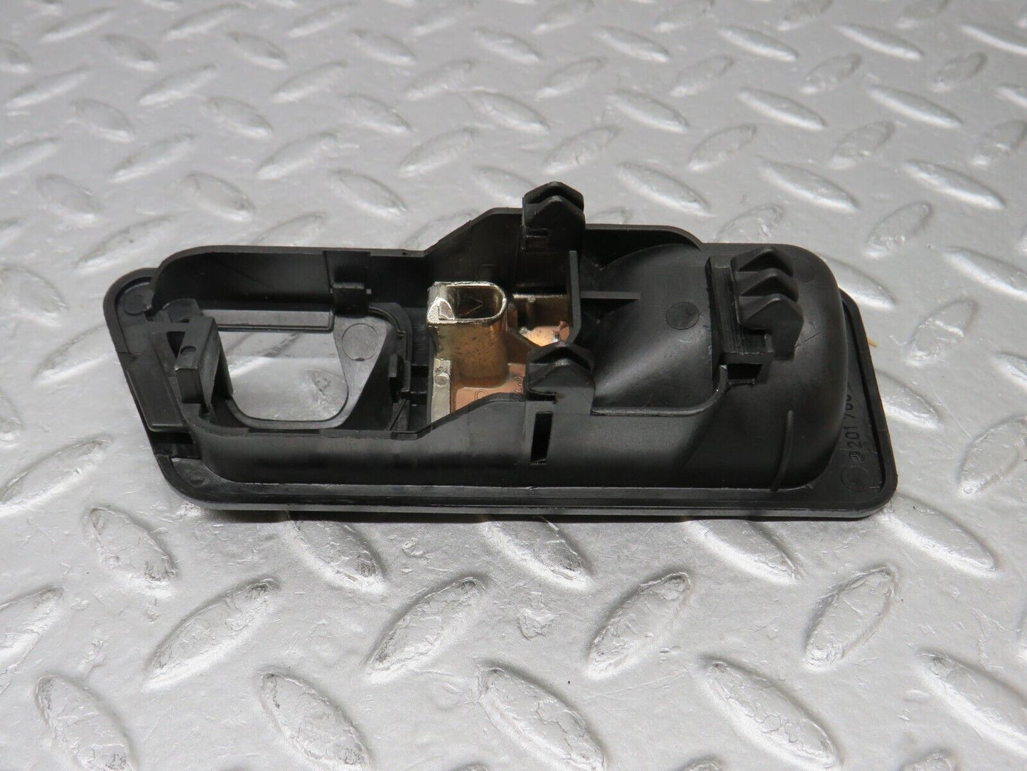 36620 Mercedes-Benz W201 190E 2.0L Left Interior Door Handle 2017660164