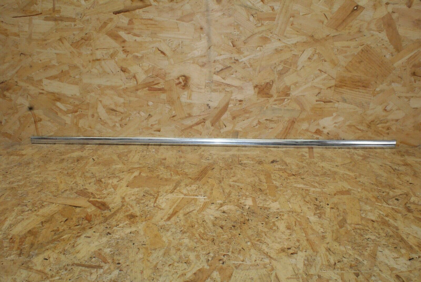 2367 Mercedes-Benz W123 280E Rear Right Door Chrome Trim